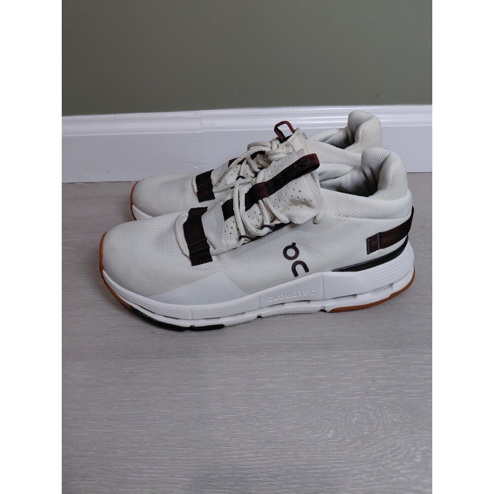 ON Running Brand Cloud Cloudnova 2 White/Maroon Women's Size 9